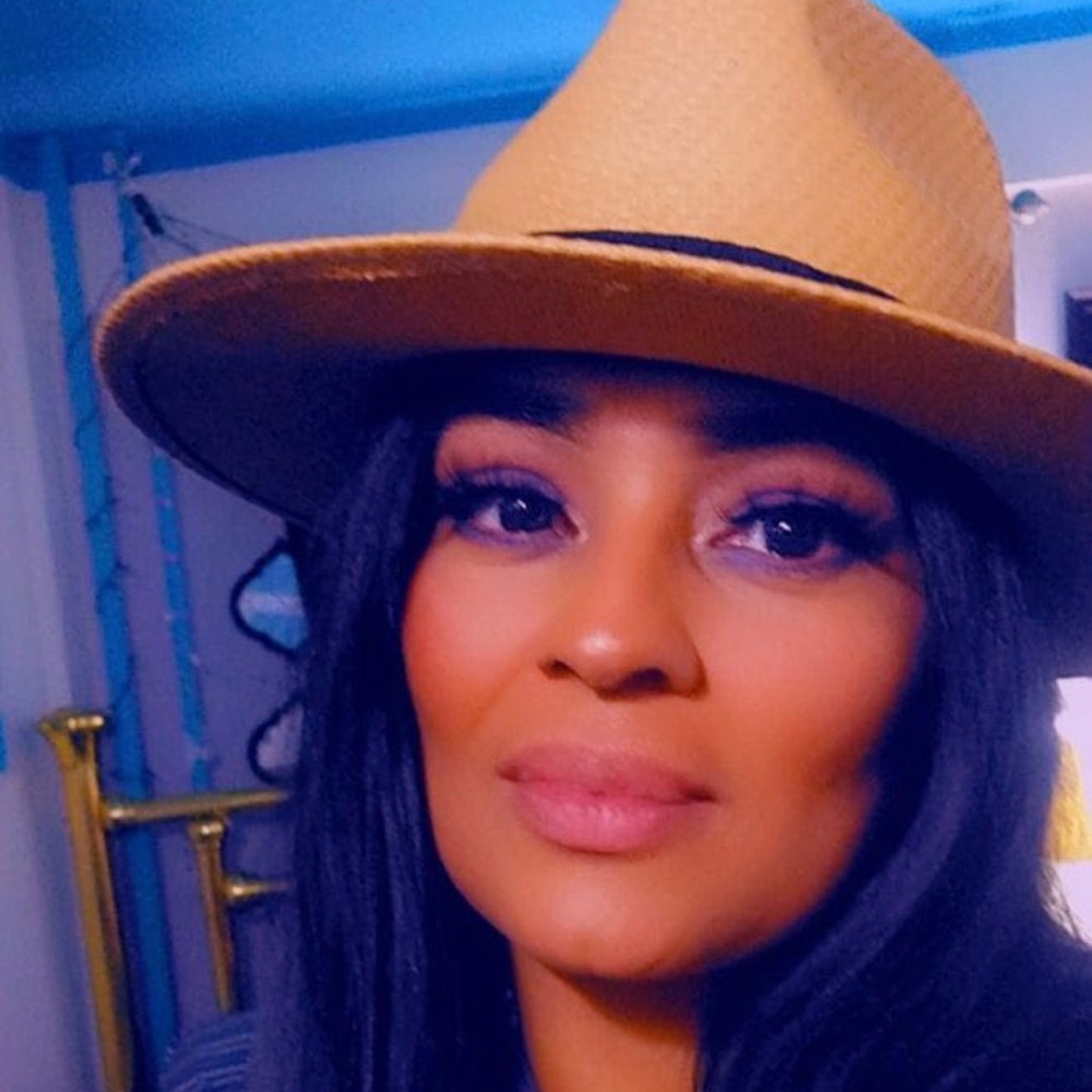 💋Meet your seller and buyer 💋💋💄💄